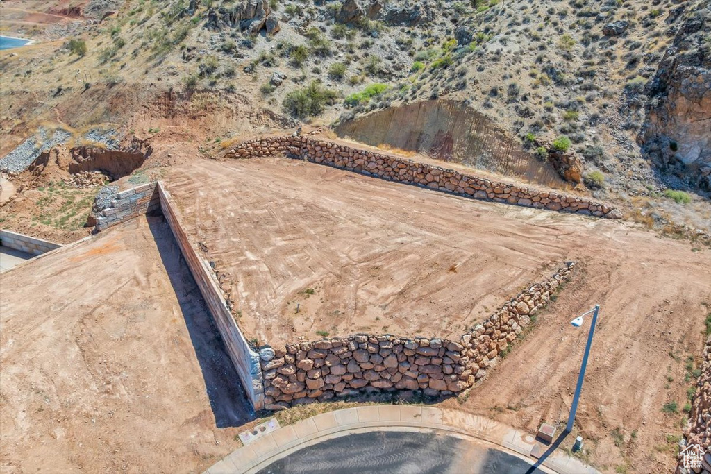 Aerial view of property and surrounding area
