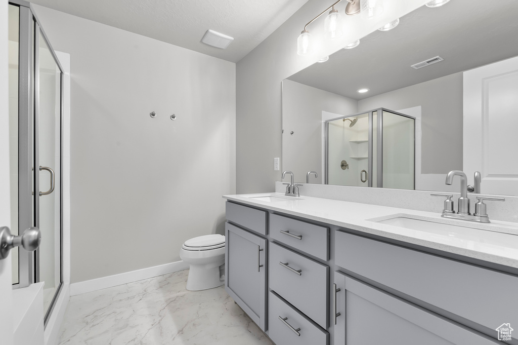 6592 W RAYNOLDS PEAK WAY West Jordan, UT 84081
