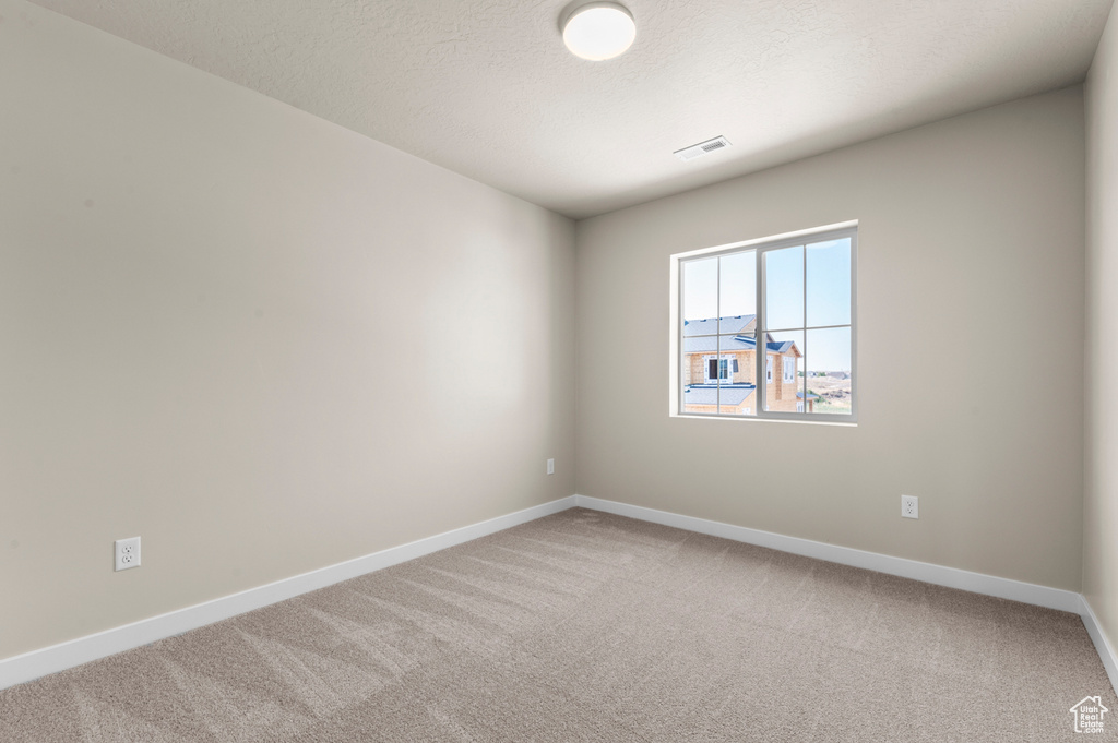 6588 W RAYNOLDS PEAK WAY West Jordan, UT 84081