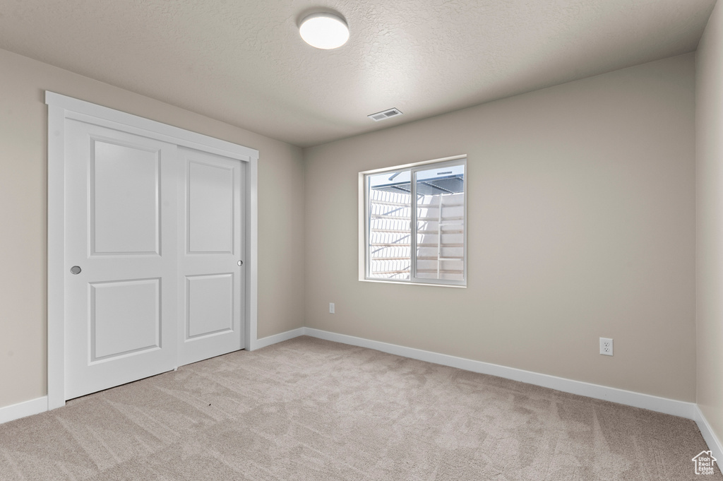6588 W RAYNOLDS PEAK WAY West Jordan, UT 84081