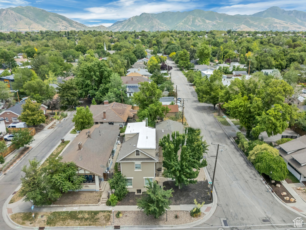 Aerial view of residential area with mountains