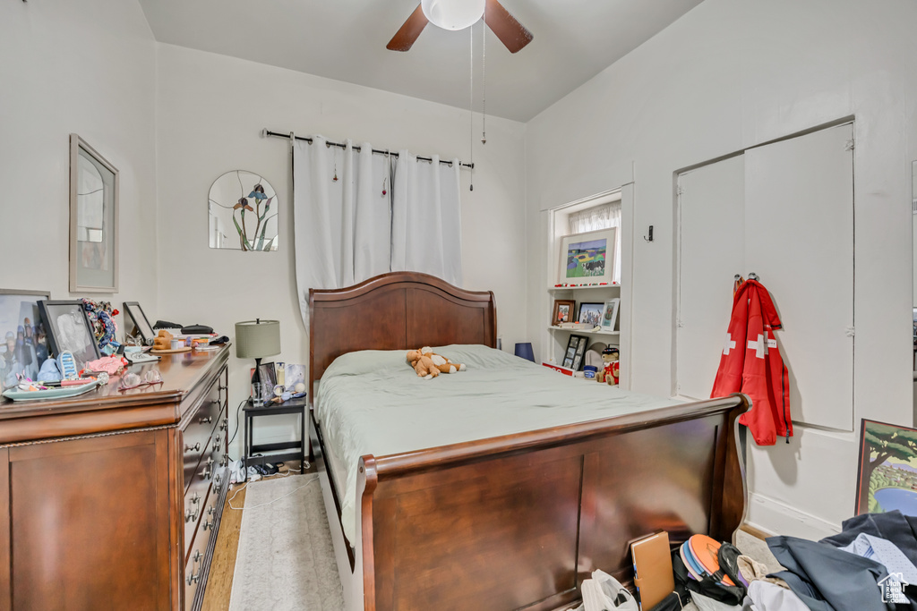 Bedroom with a ceiling fan