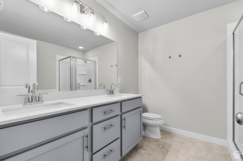 6586 W RAYNOLDS PEAK WAY West Jordan, UT 84081