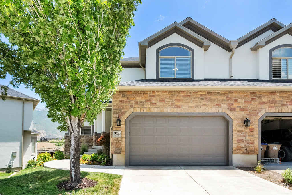 923 E ABSAROKA CT Draper, UT 84020