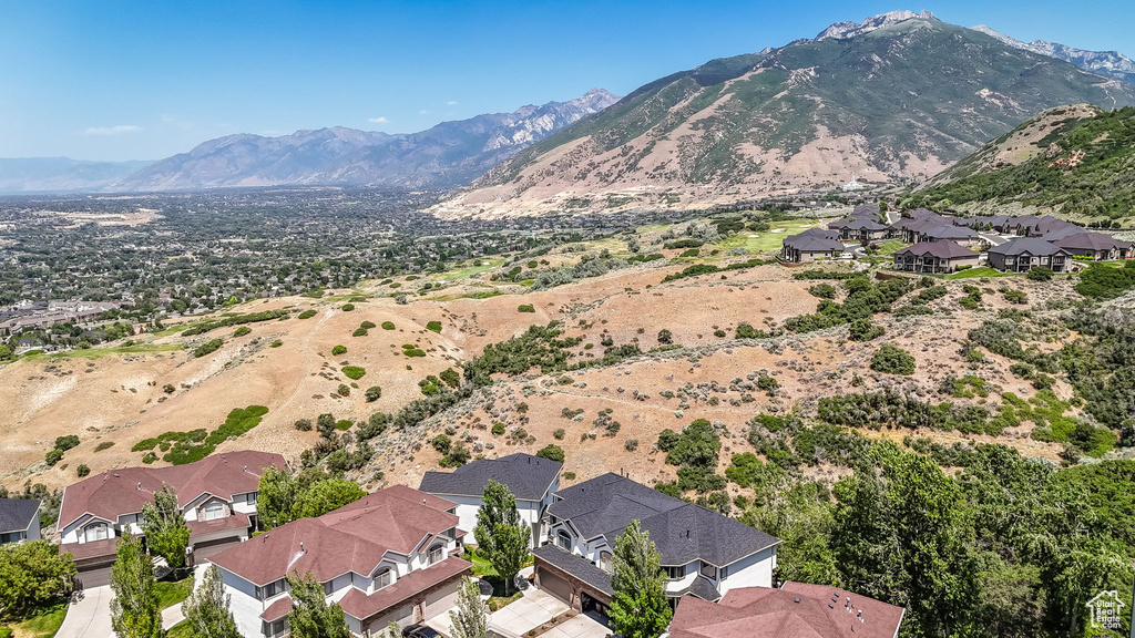 923 E ABSAROKA CT Draper, UT 84020