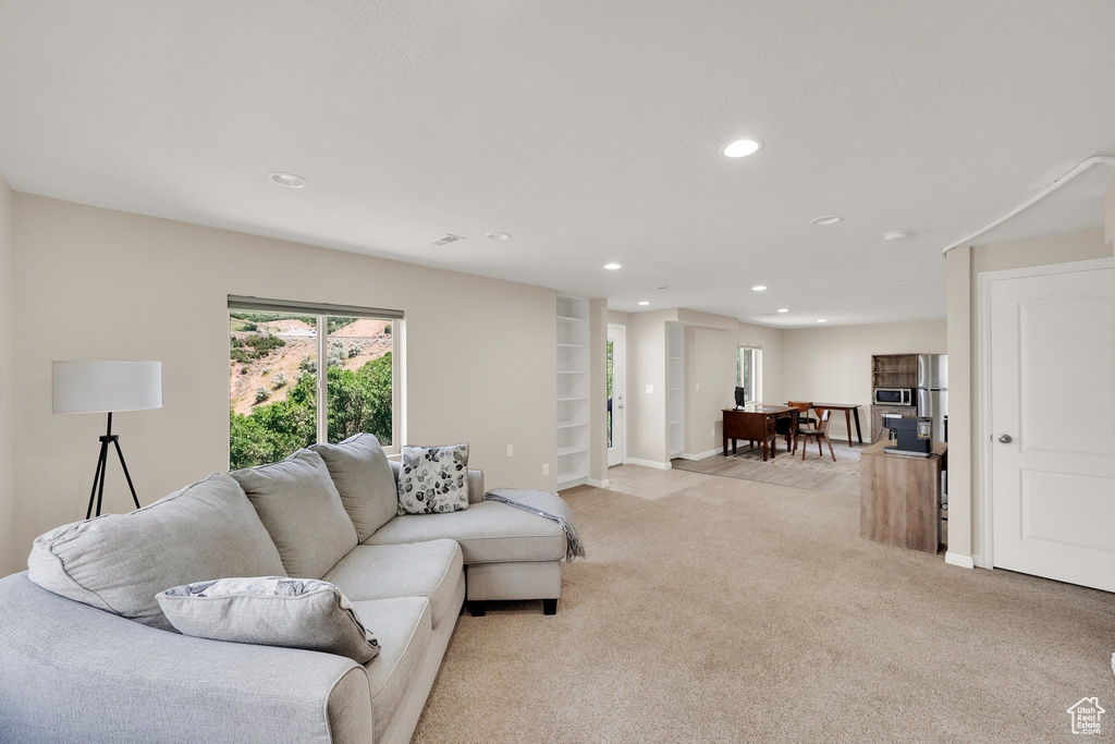 923 E ABSAROKA CT Draper, UT 84020