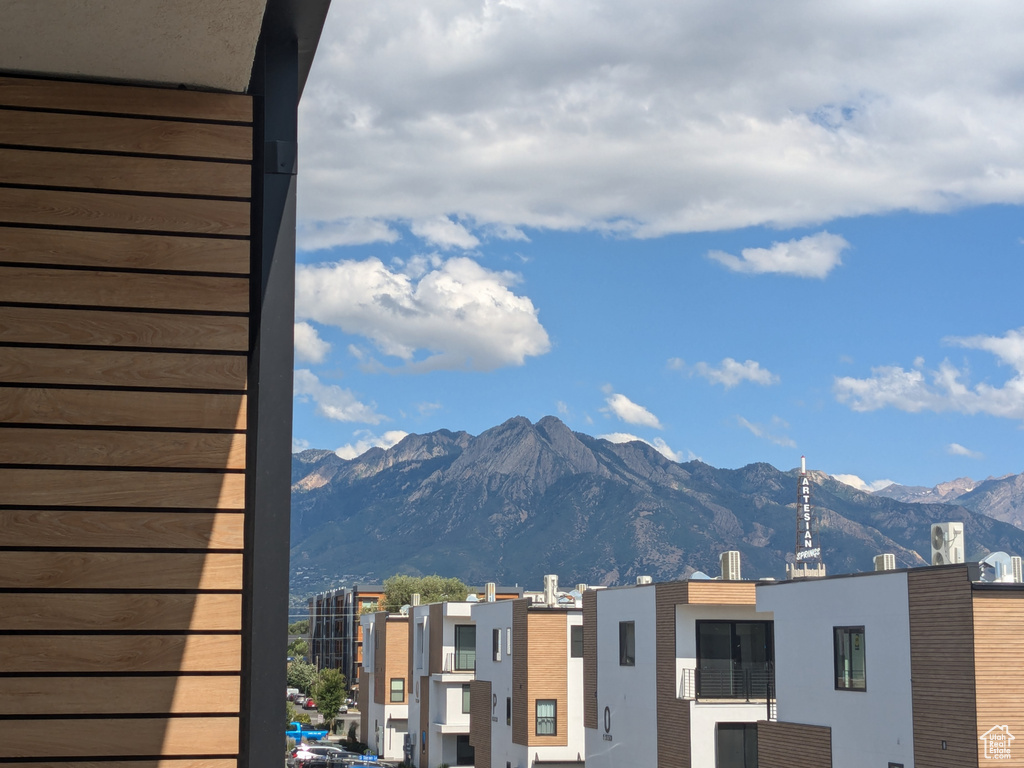 86 W IKO AVE. #322 Millcreek, UT 84107
