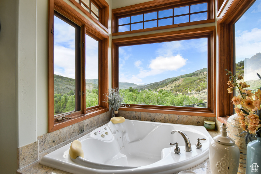 1980 E CHALK RD Coalville, UT 84017
