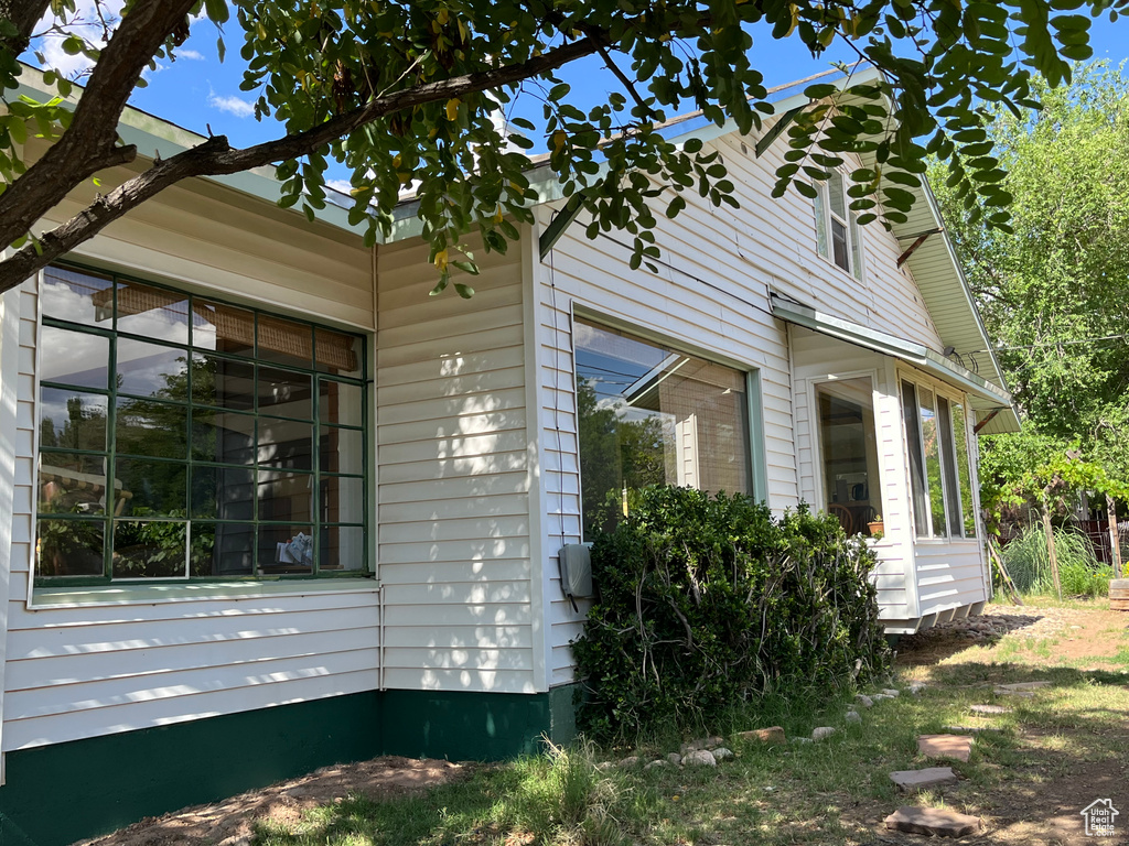 102 N 300 E Moab, UT 84532