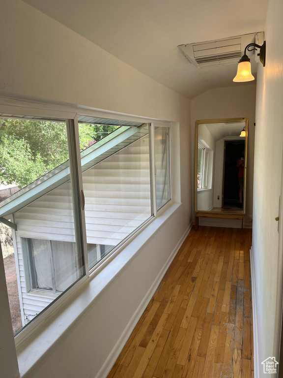 102 N 300 E Moab, UT 84532