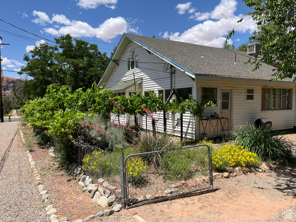 102 N 300 E Moab, UT 84532