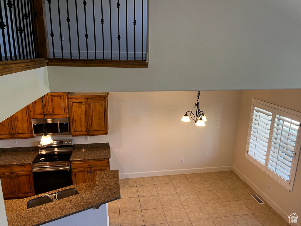 933 N 900 W Orem, UT 84057