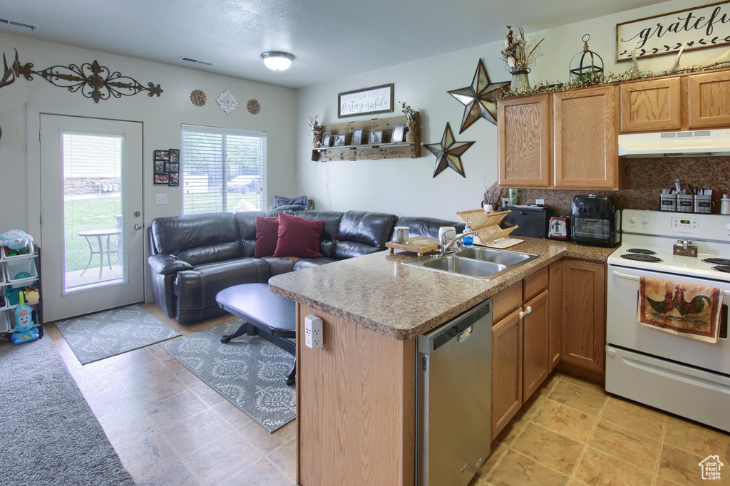2068 MADIE LN #3 West Haven, UT 84401