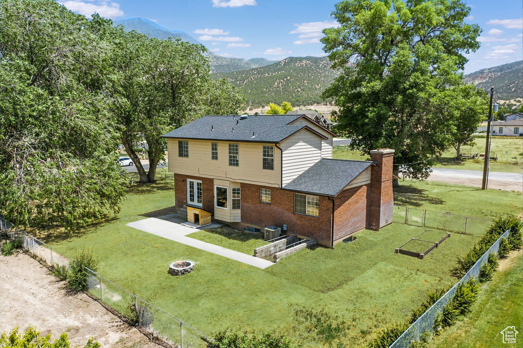 Photo 1 for MLS #2094246 at 585 N 700 East
