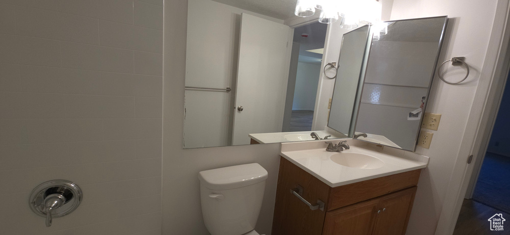 Photo 14 for MLS #2094251 at 325 E 2550 North #96