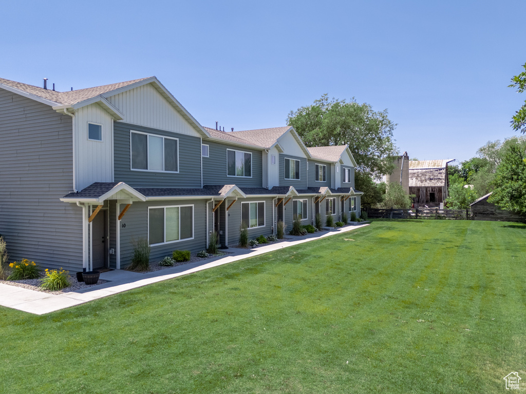 229 N MAIN ST Smithfield, UT 84335