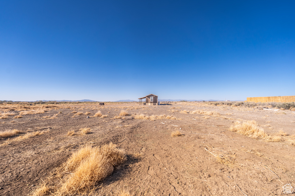 View of local wilderness with rural landscape