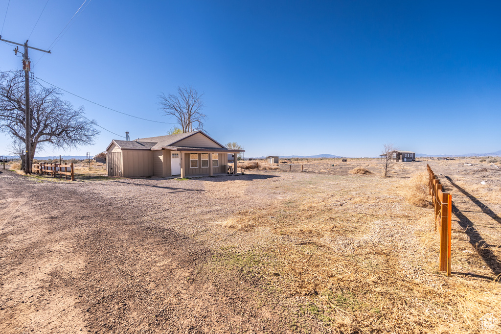 View of yard featuring a rural view