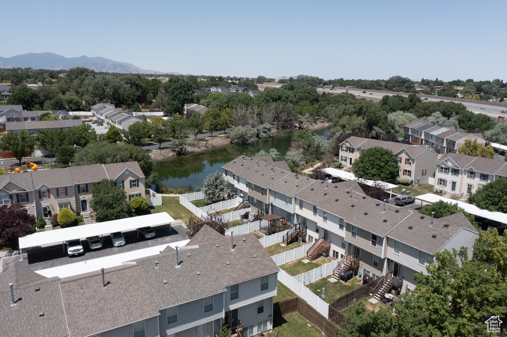 Bird's eye view of a water and mountain view