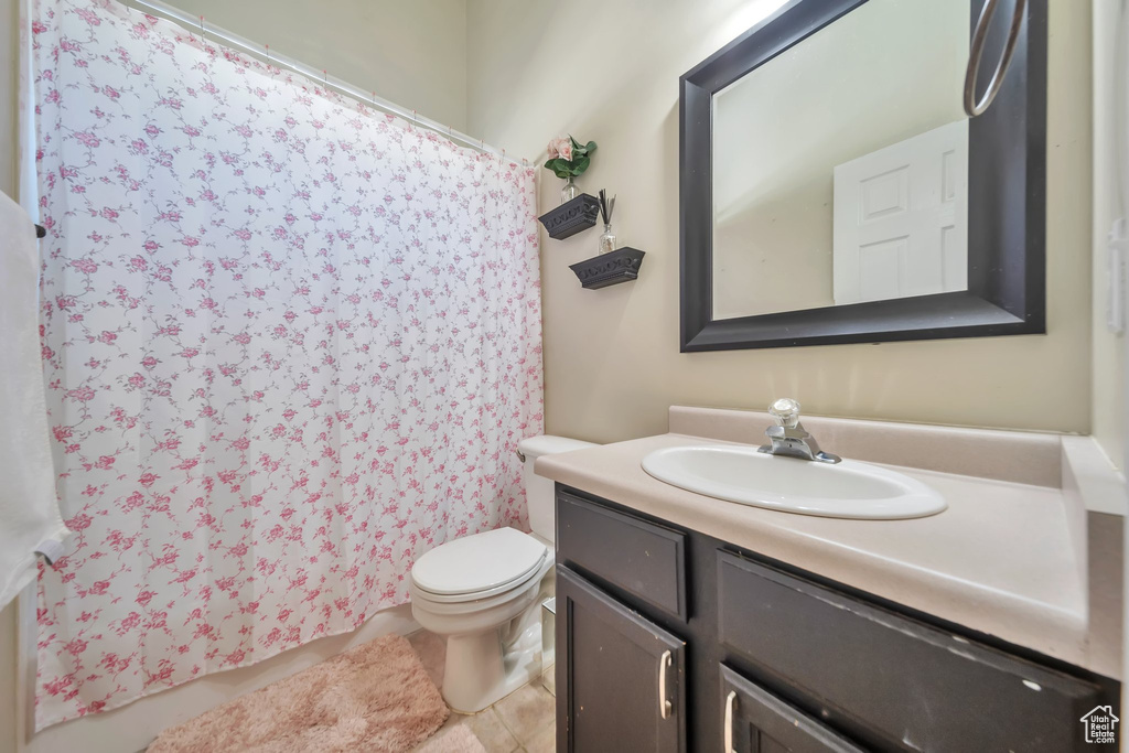 637 W CHASE LN Centerville, UT 84014