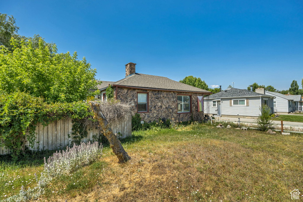 322 E CRAWFORD AVE Murray, UT 84107