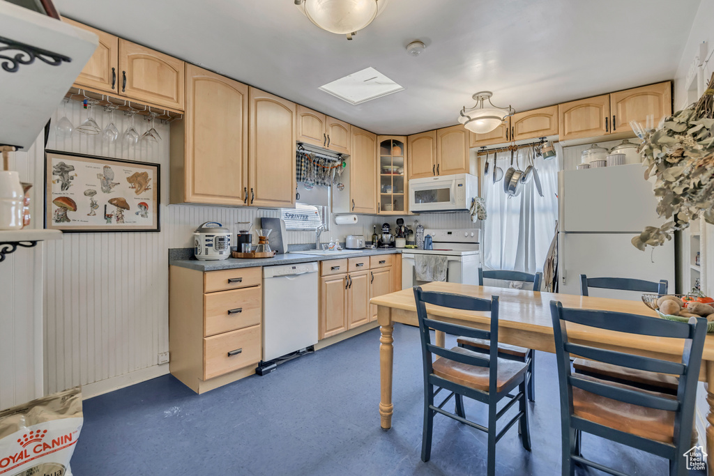 322 E CRAWFORD AVE Murray, UT 84107