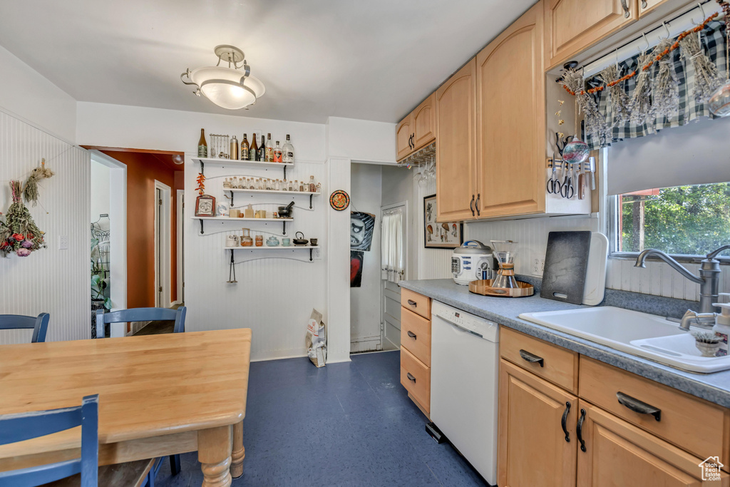 322 E CRAWFORD AVE Murray, UT 84107