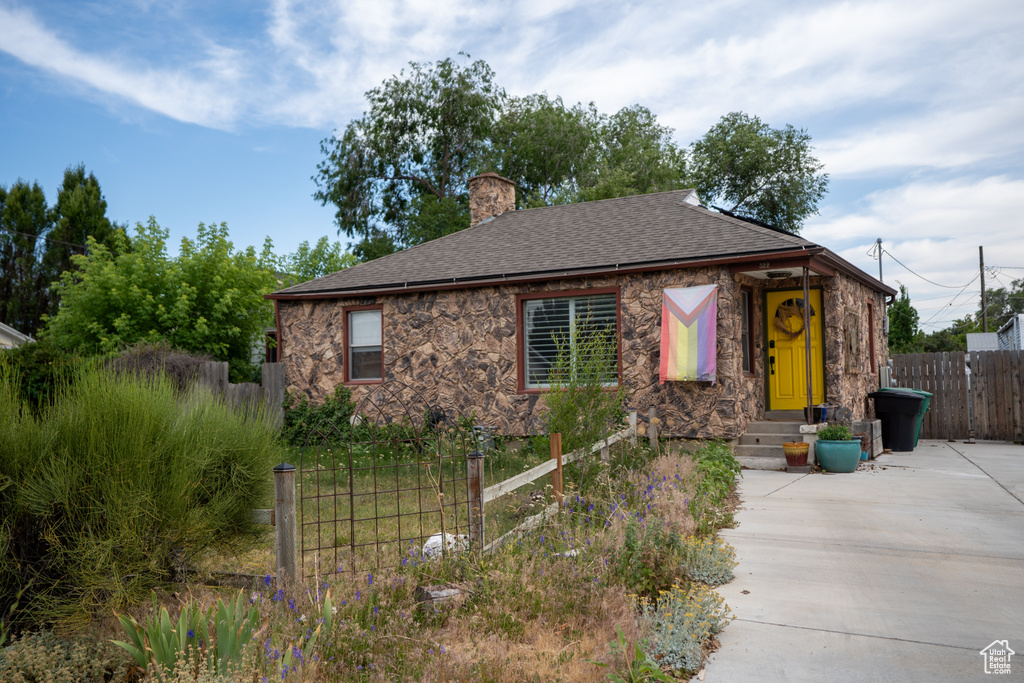 322 E CRAWFORD AVE Murray, UT 84107