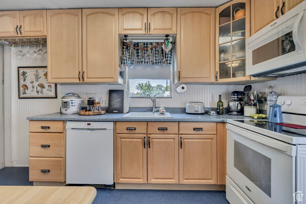 322 E CRAWFORD AVE Murray, UT 84107