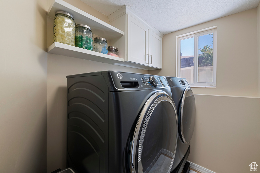 6764 S ENCHANTED DR Midvale, UT 84047