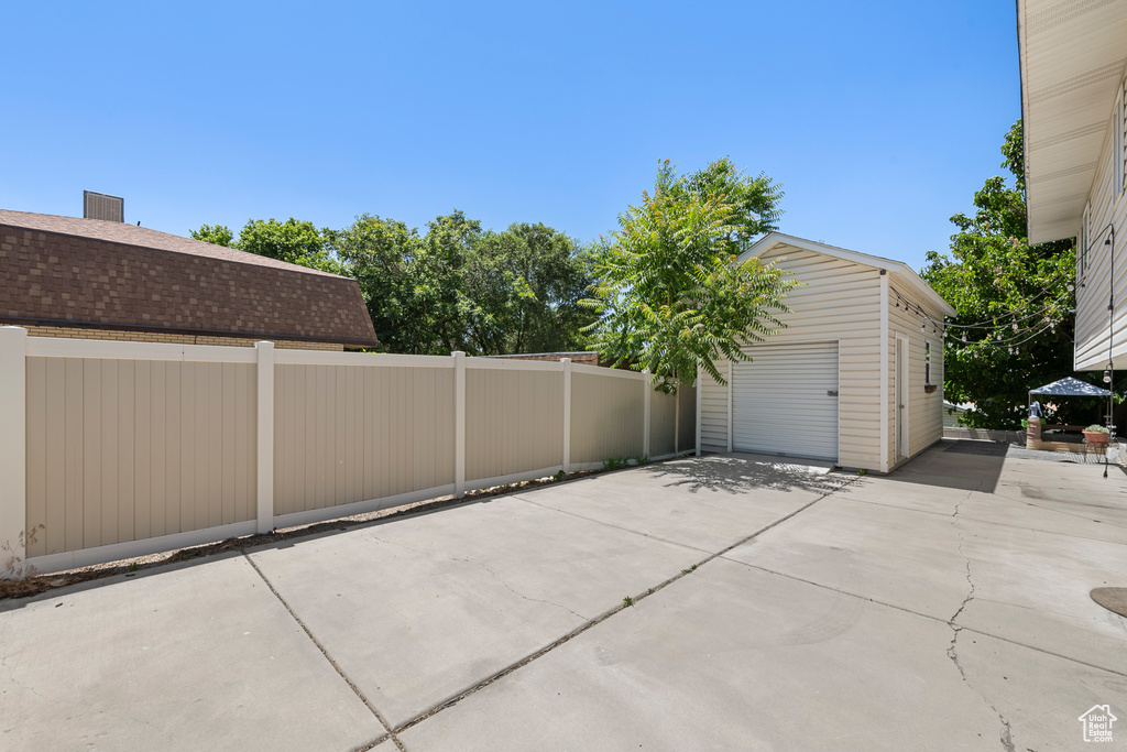 6764 S ENCHANTED DR Midvale, UT 84047