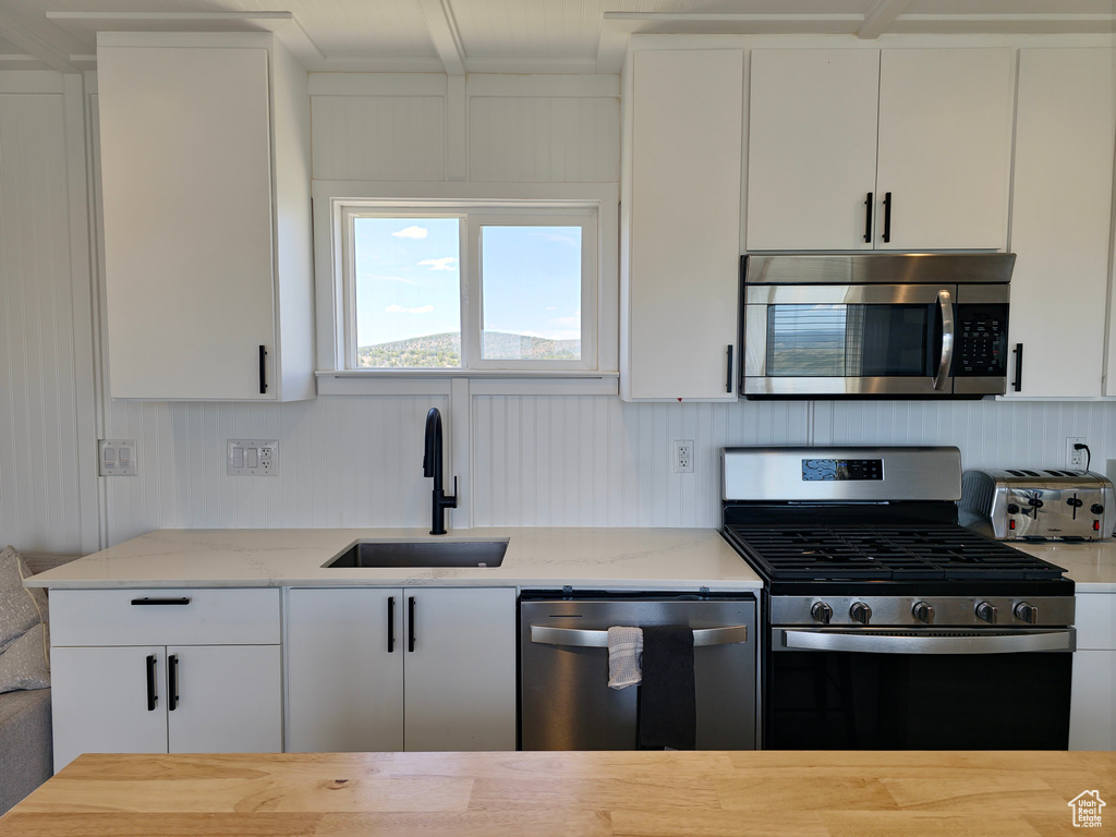 900 ALTAMONT RD Evanston, WY 82930