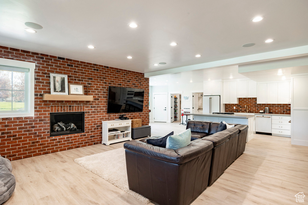 905 S COLDWATER WAY Midway, UT 84049