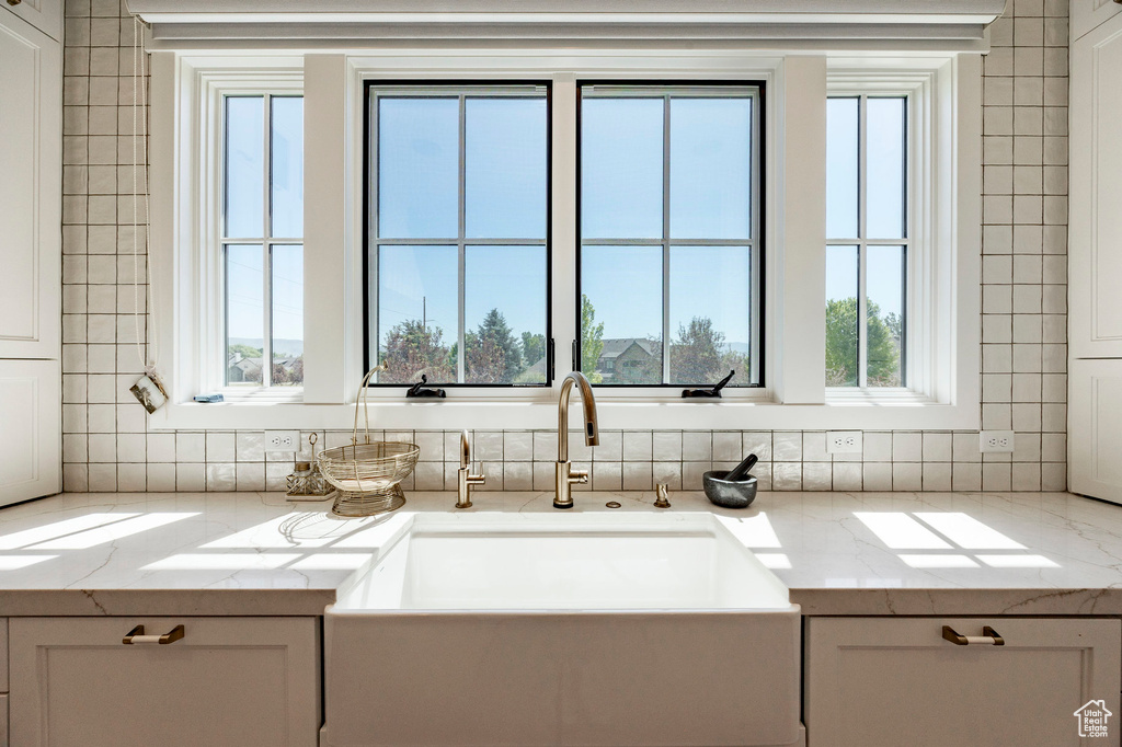 905 S COLDWATER WAY Midway, UT 84049