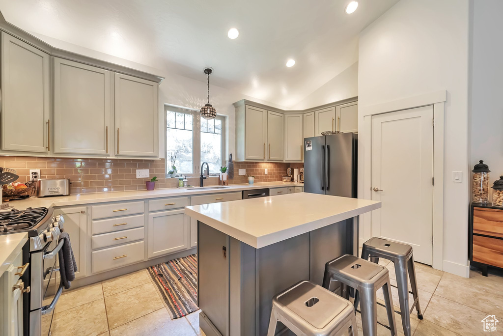 10912 S HIDDENWOOD DR Sandy, UT 84092