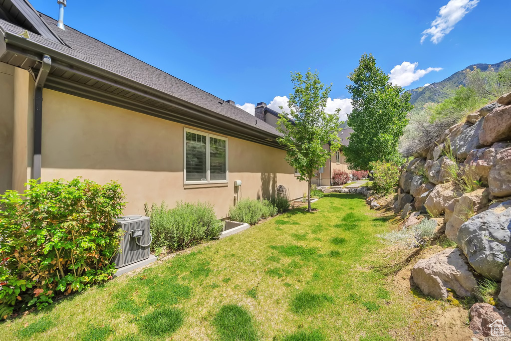 10912 S HIDDENWOOD DR Sandy, UT 84092
