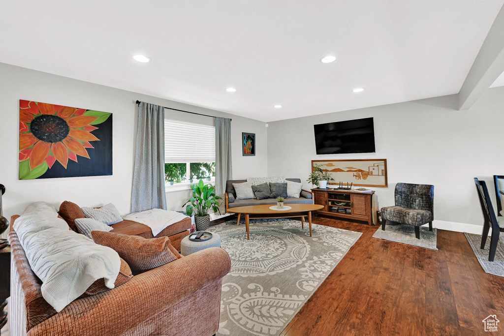 604 W 1750 N Clinton, UT 84015