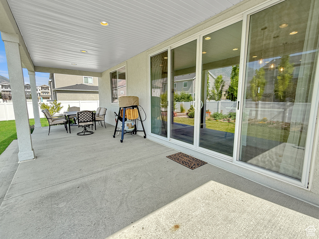 View of patio / terrace with outdoor dining area