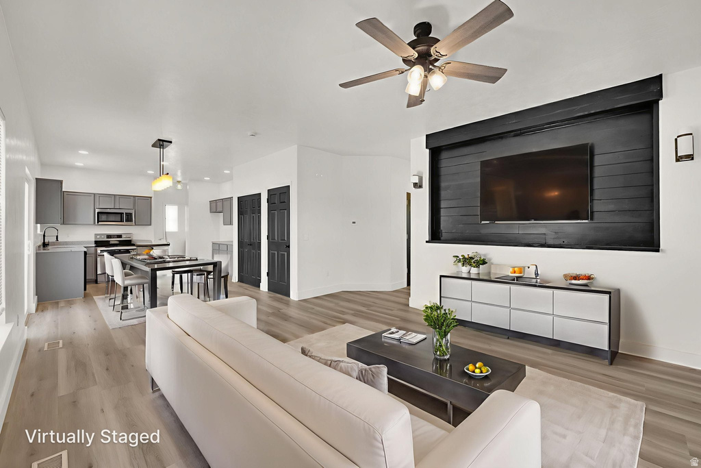 3482 E KENNEKUK CIR Eagle Mountain, UT 84005