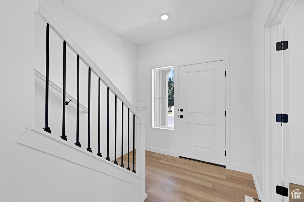 Photo 7 for MLS #2094331 at 274 N 825 West