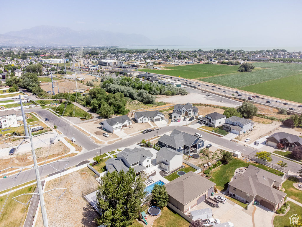 Aerial perspective of suburban area with mountains