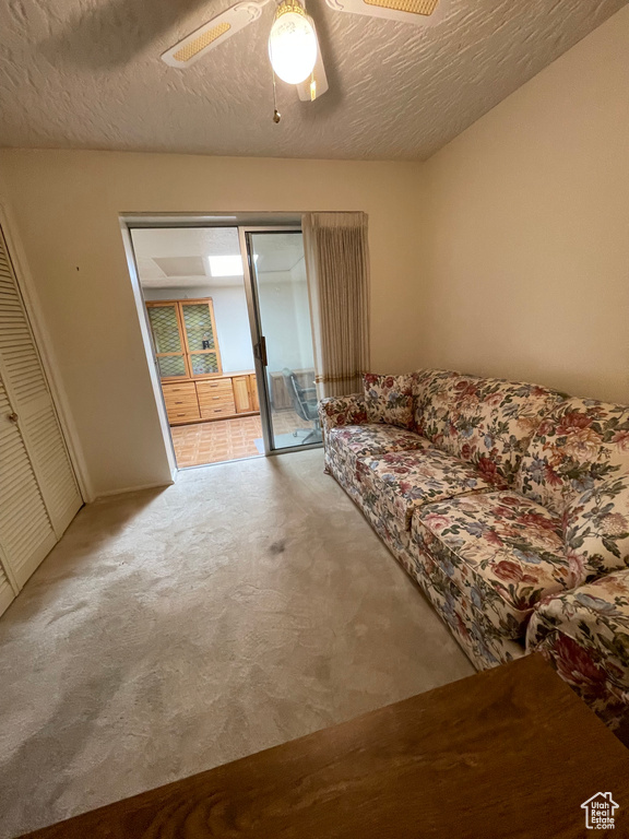 884 E 5575 S South Ogden, UT 84405