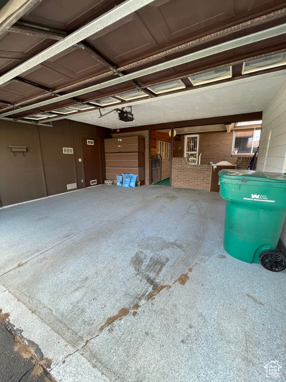 884 E 5575 S South Ogden, UT 84405