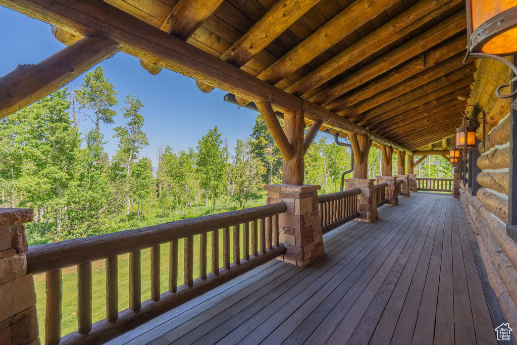 Deck with a yard