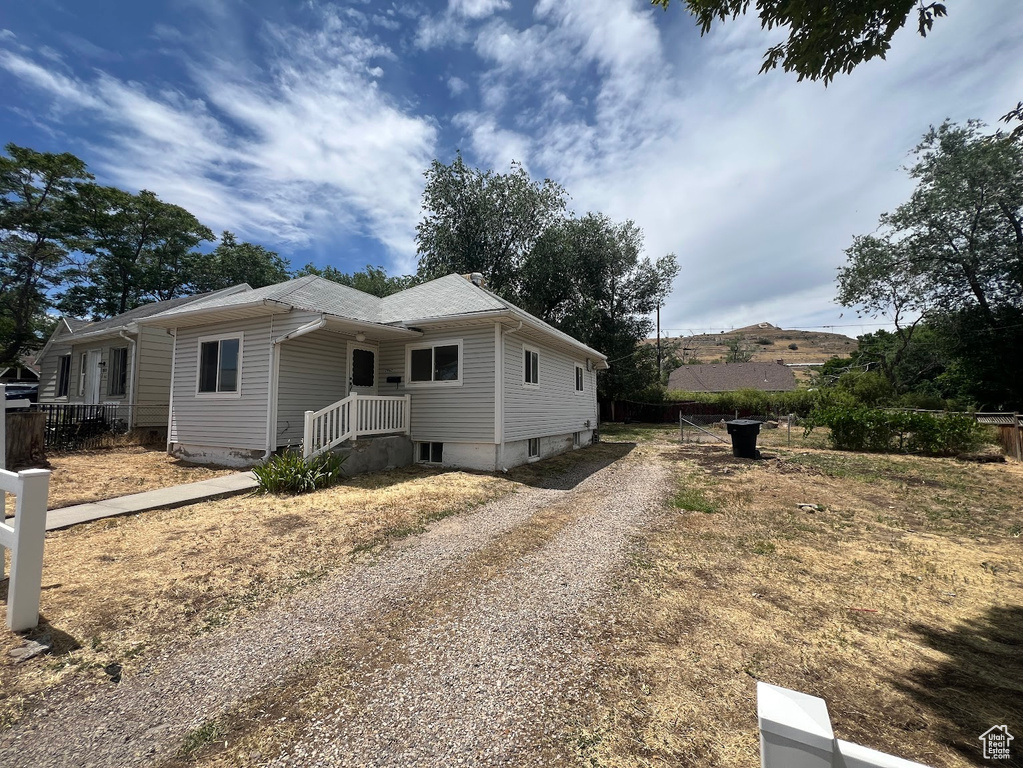 View of front of home with driveway