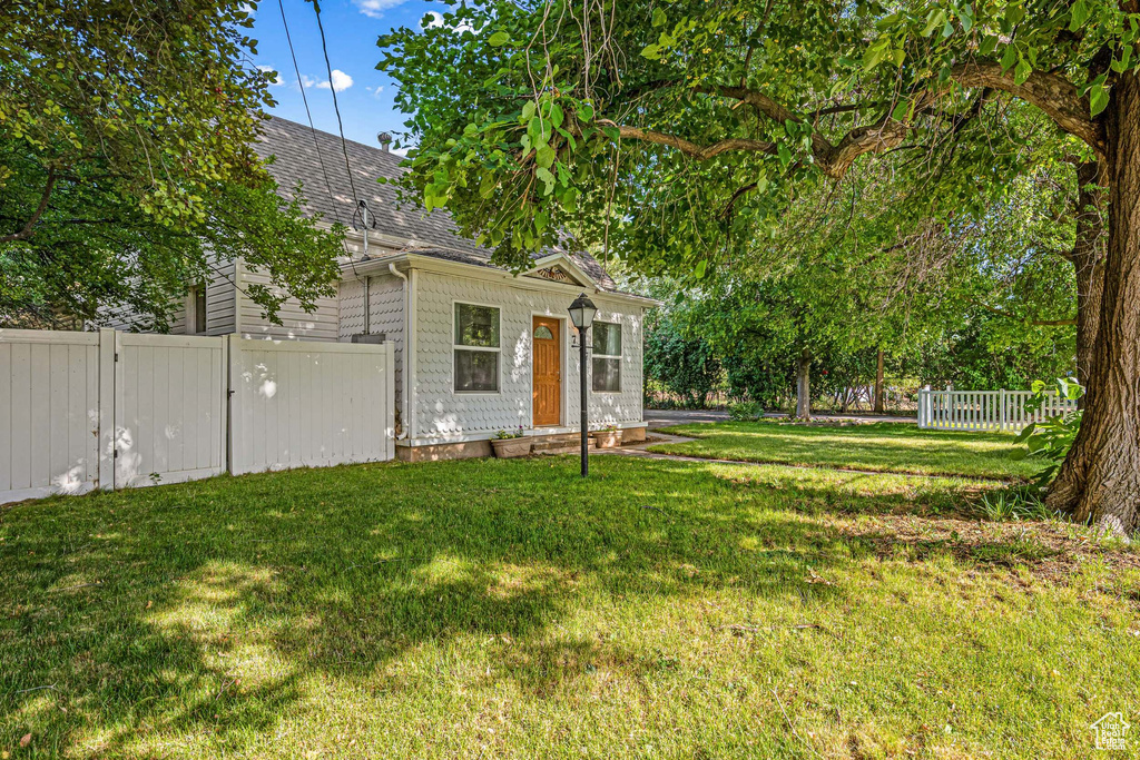727 S MAIN ST Mapleton, UT 84664