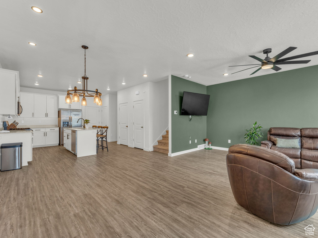 937 W PURPLEDISK CT Saratoga Springs, UT 84045