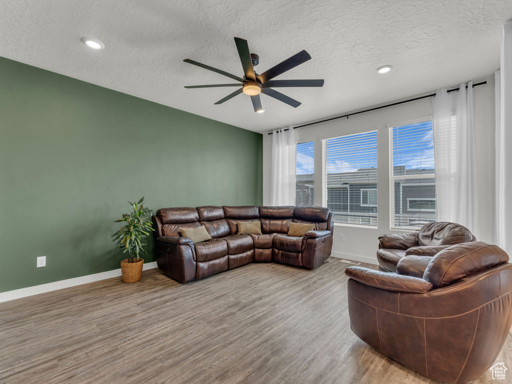 937 W PURPLEDISK CT Saratoga Springs, UT 84045