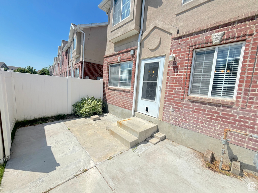 View of patio / terrace featuring entry steps