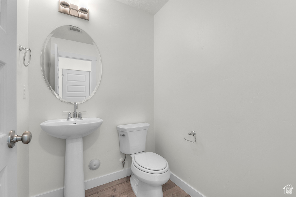 1983 S 2475 W West Haven, UT 84401
